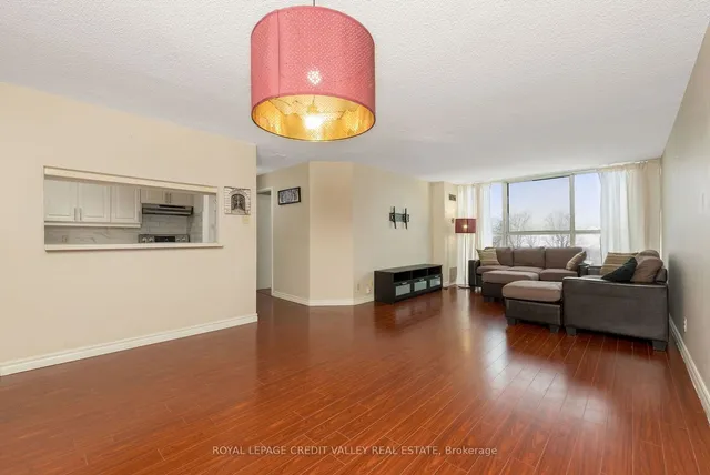 Additional image 9 of 25 Trailwood Dr Unit 303