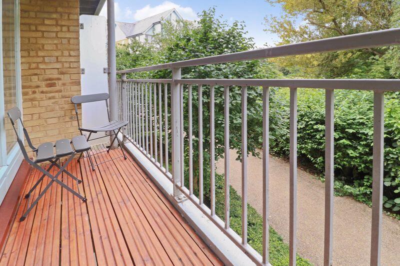 Additional image 4 of Canterbury