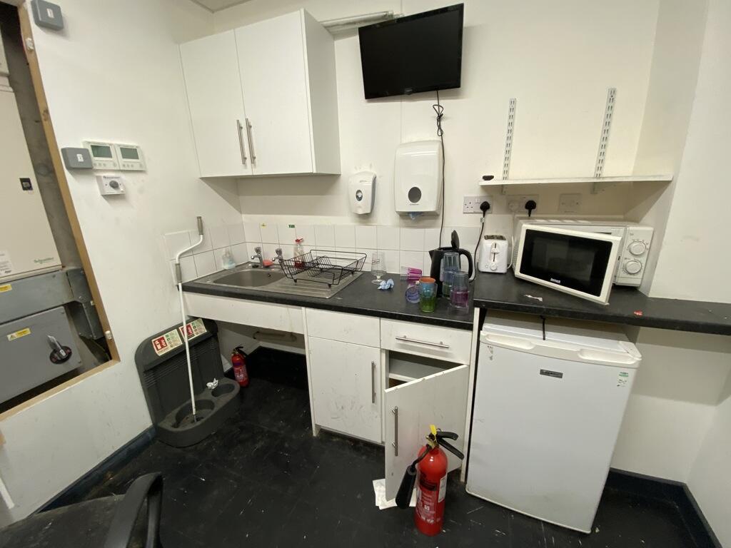 Additional image 16 of 22 Russell Hill Road, Purley, Surrey, CR8 2LA