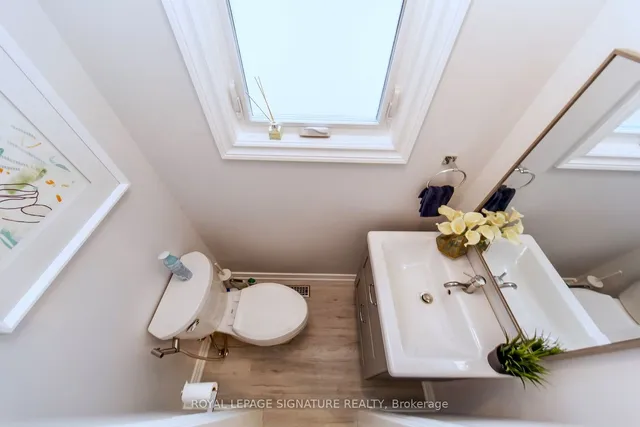 Additional image 16 of 59 Kenninghall Blvd Unit 28