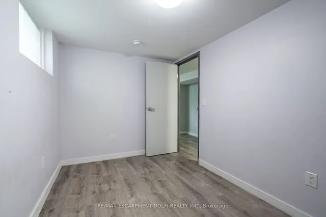 Additional image 34 of 49 Cheryl Ave