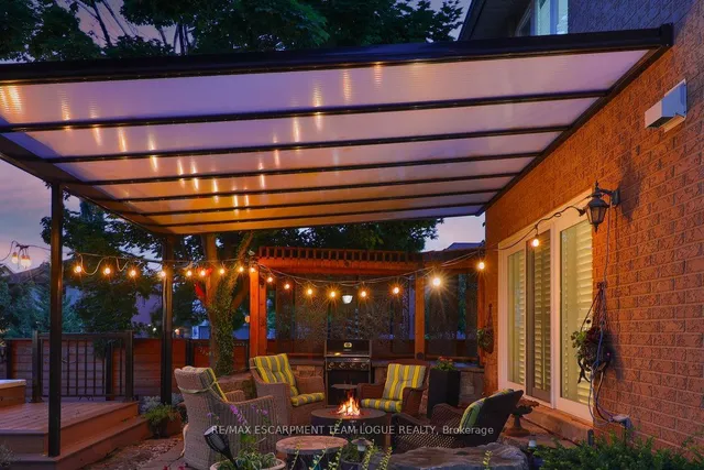 Additional image 35 of 353 Canyon Cres