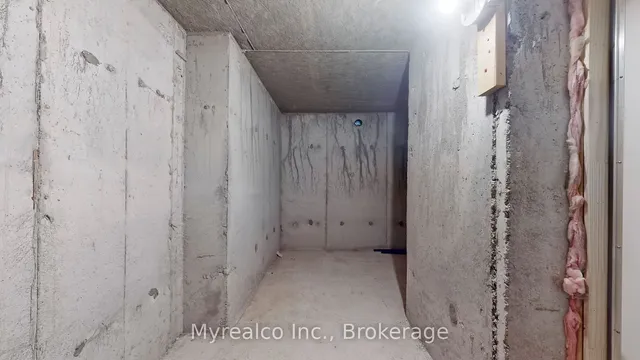 Additional image 34 of 33 Windflower Rd