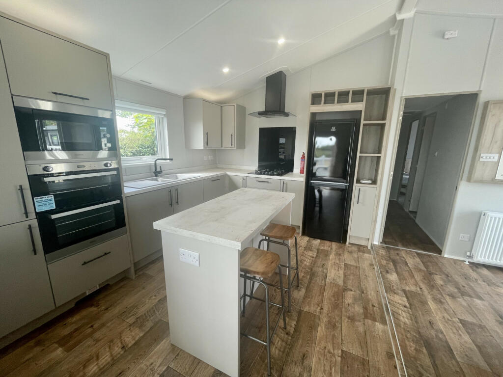 Additional image 2 of Ramsgate, Kent, CT12