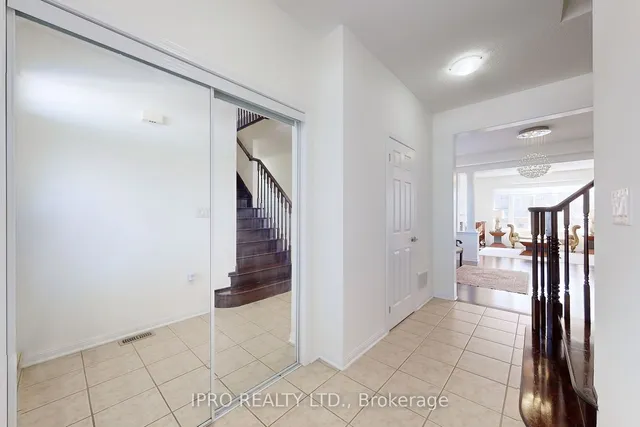 Additional image 5 of 730 Bolingbroke Dr