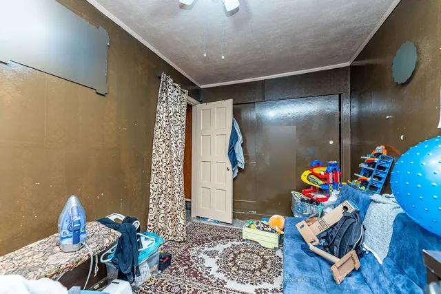 Additional image 9 of 3130 Merritt Ave