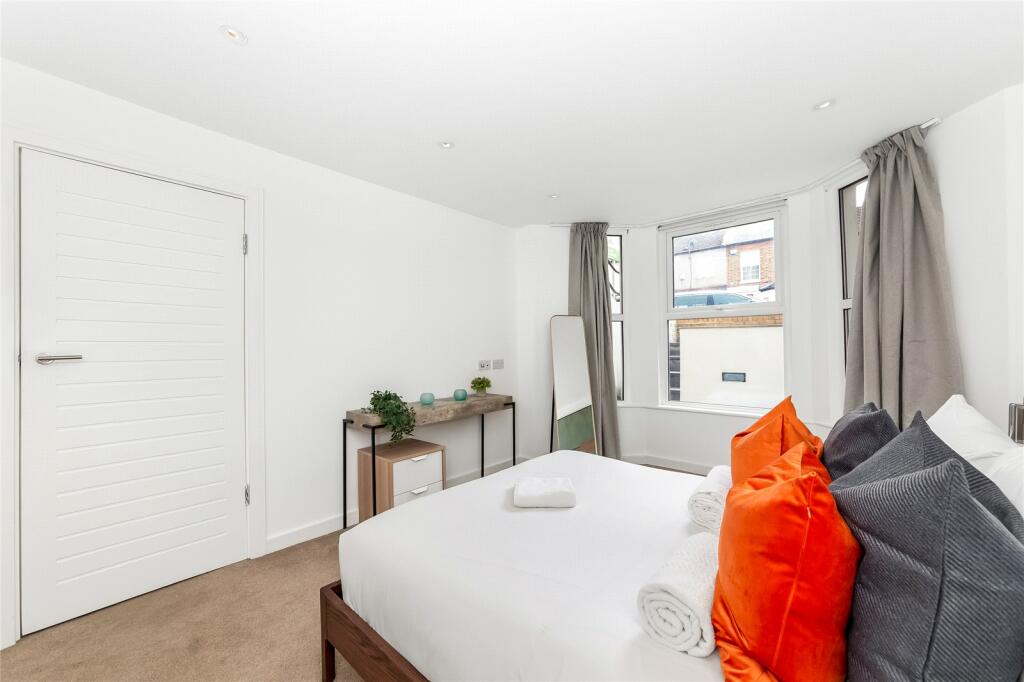 Additional image 7 of Moffat Road, Thornton Heath, CR7