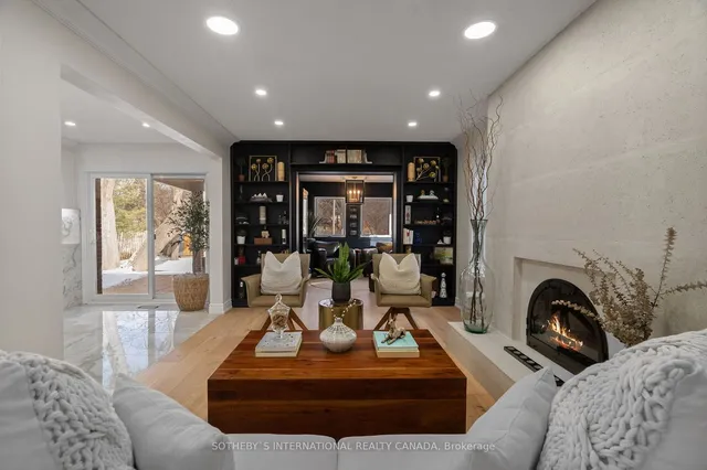 Additional image 14 of 1489 Jasmine Cres