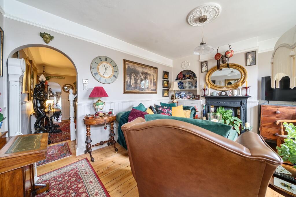 Additional image 5 of Woodnesborough Road, Sandwich, Kent, CT13