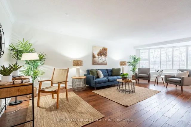 Additional image 21 of 77 GOVERNORS Rd Unit 201