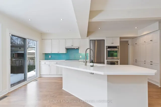 Additional image 8 of 501 CHAMBERLAIN Lane