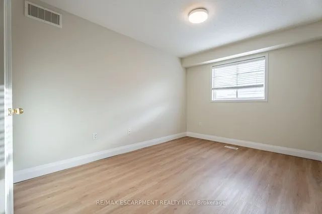 Additional image 20 of 1292 Inglehart Dr