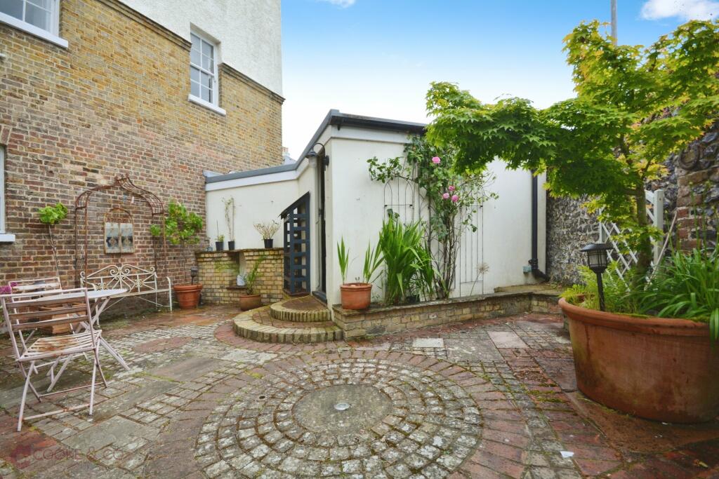 Additional image 19 of Lanthorne Road, Broadstairs