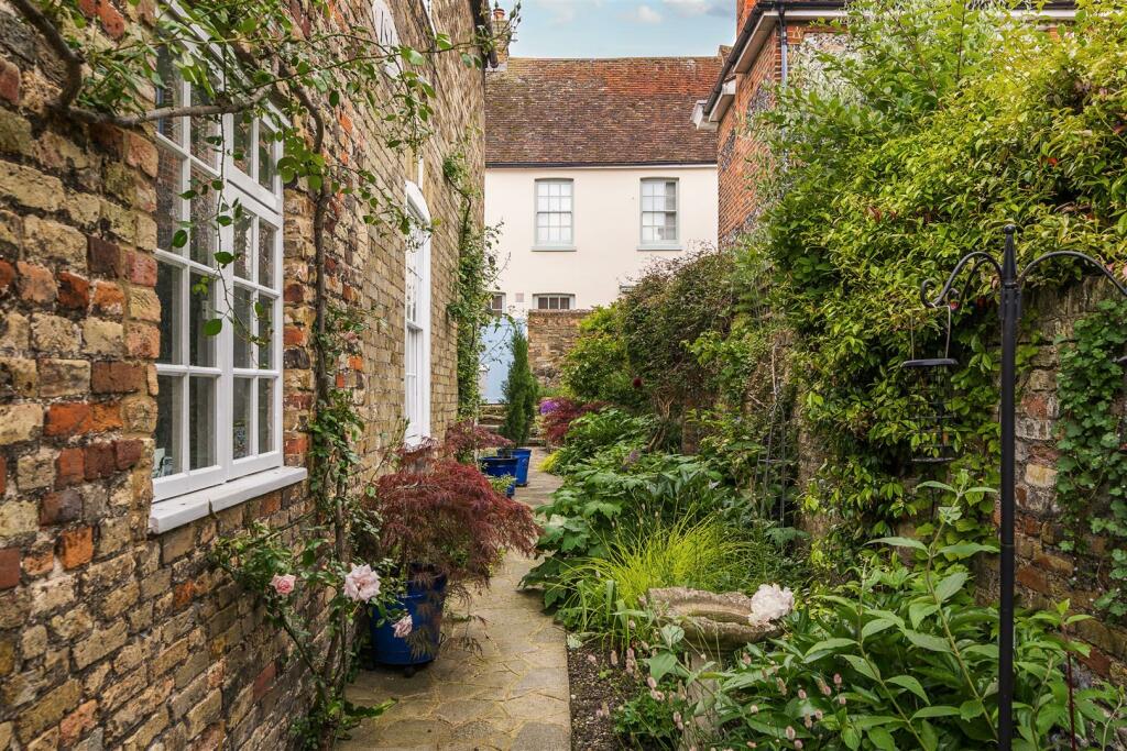 Additional image 21 of Upper Strand Street, Sandwich