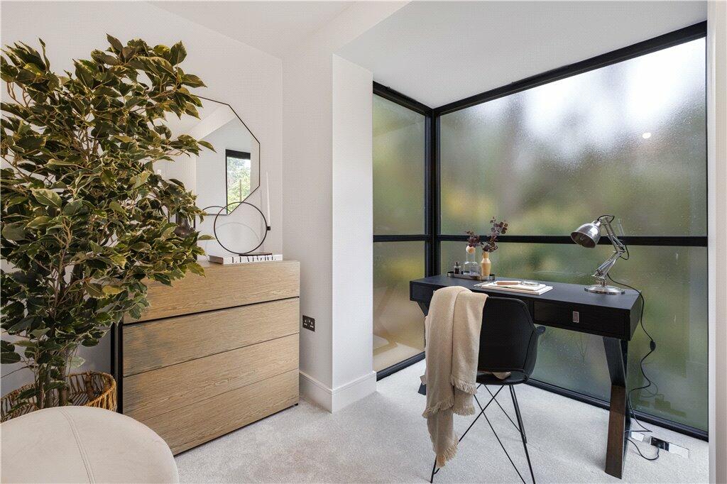 Additional image 10 of Burlington Road, Thornton Heath, CR7