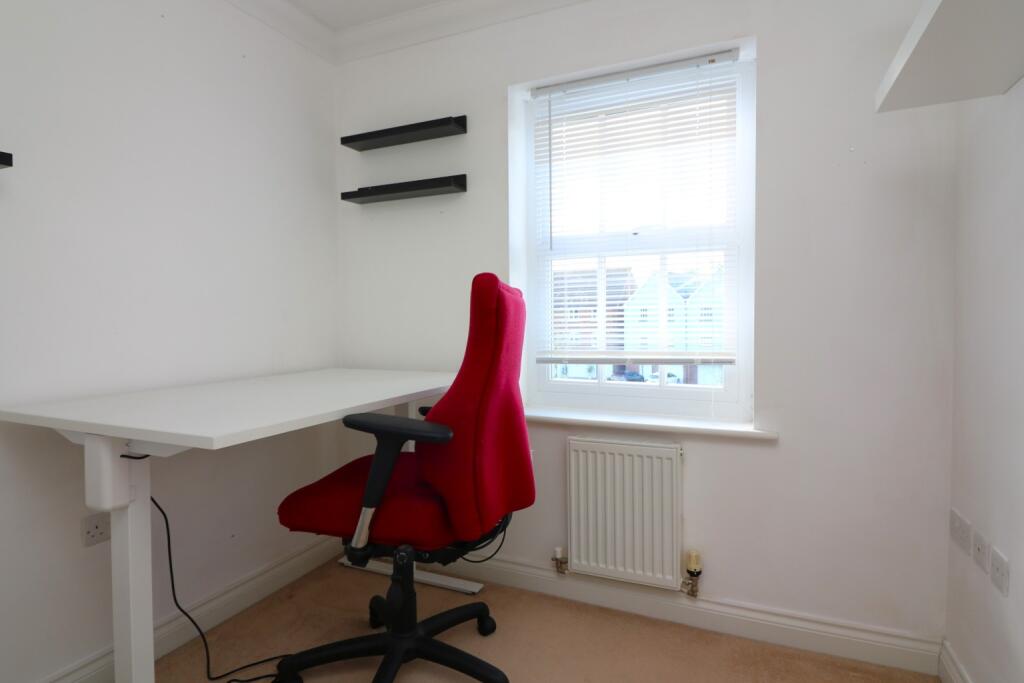 Additional image 8 of Bridge Close, Sandwich