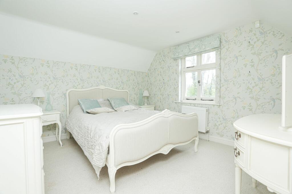 Additional image 47 of Oxney, St. Margarets-At-Cliffe, CT15