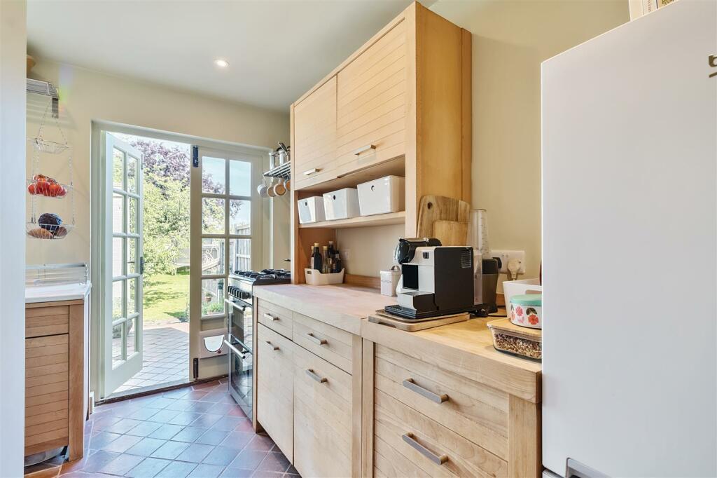 Additional image 9 of Paradise Row, Sandwich