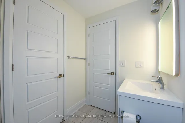 Additional image 30 of 3028 Creekshore Common Unit 211