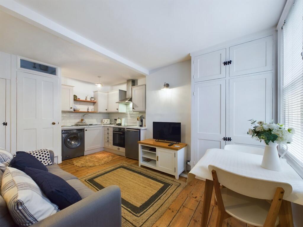 Additional image 11 of Church Square, Broadstairs, CT10