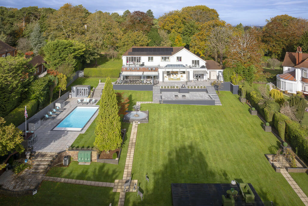 Additional image 4 of Webb Estate, Purley, Surrey