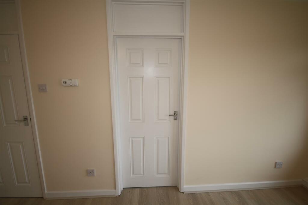 Additional image 8 of Durovernum Court, Canterbury