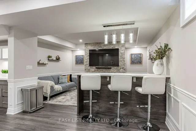 Additional image 30 of 1437 Everest Cres