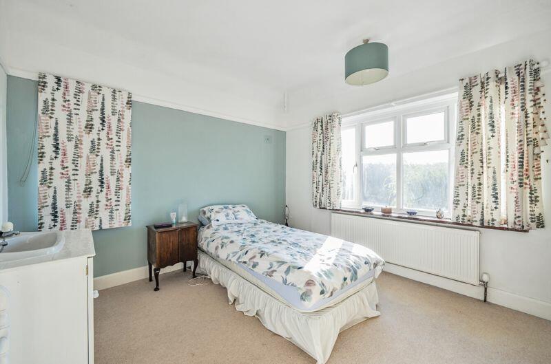 Additional image 18 of Peaks Hill, West Purley