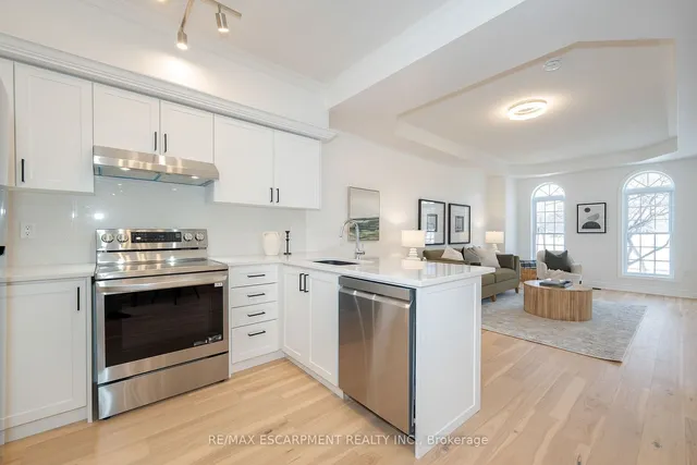 Additional image 10 of 244 Glenashton Dr