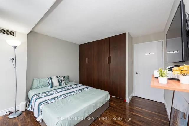 Additional image 4 of 4205 Shipp Dr Unit 1502