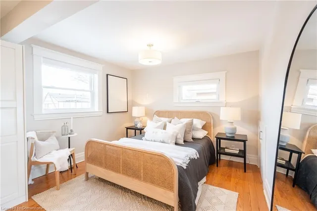 Additional image 26 of 60 Kensington Ave