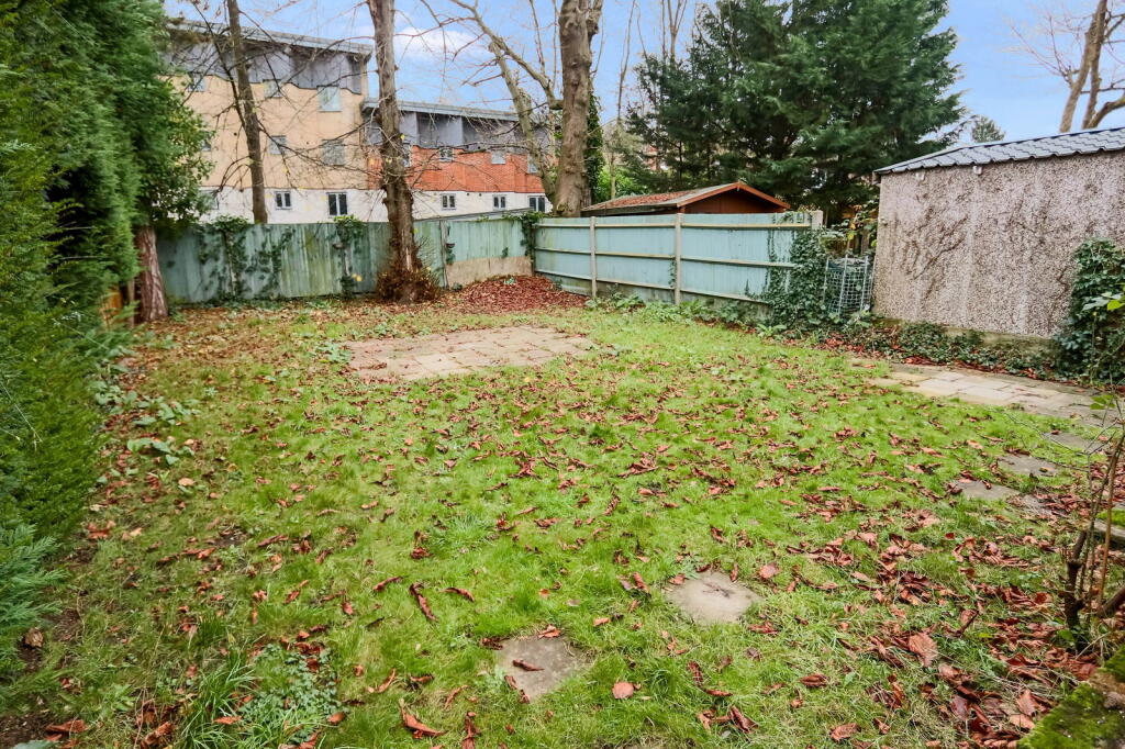 Additional image 8 of Dale Road, Purley, CR8 2ED