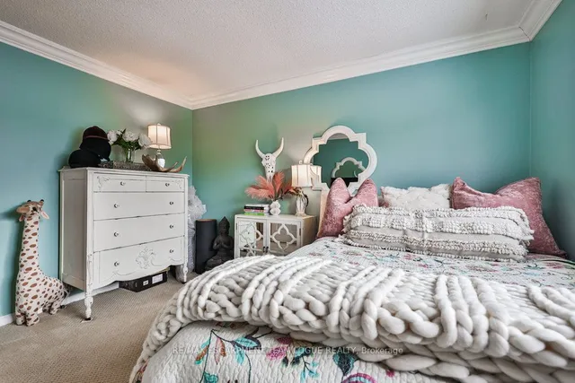 Additional image 26 of 2215 Vista Dr