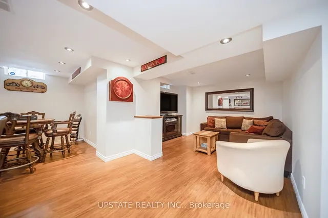 Additional image 22 of 1722 Samuelson Circ