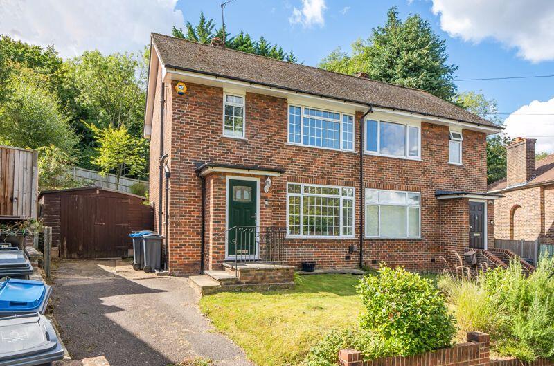 Additional image 12 of Barn Crescent, Riddlesdown, Purley