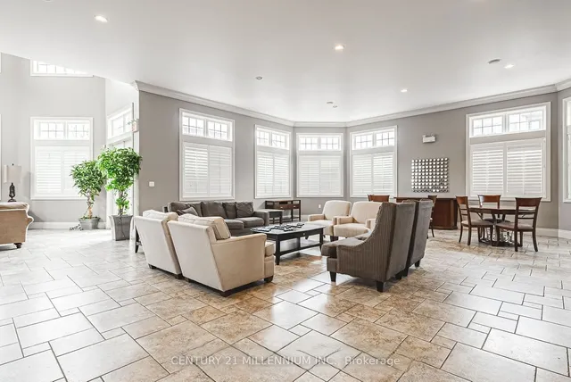 Additional image 33 of 1380 Main St Unit 407