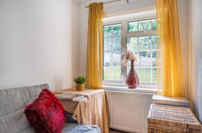 Additional image 21 of Barn Crescent, Riddlesdown, Purley