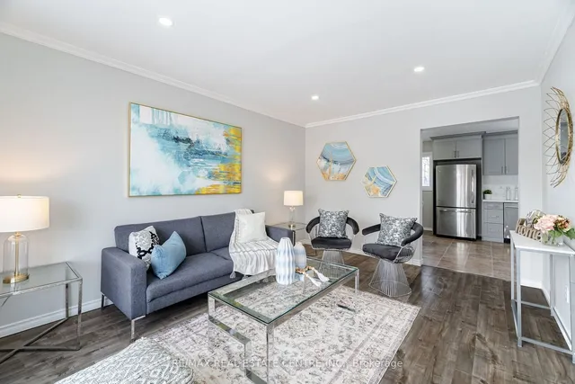 Additional image 9 of 43 Markham Cres