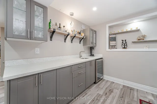 Additional image 24 of 5737 Mersey St