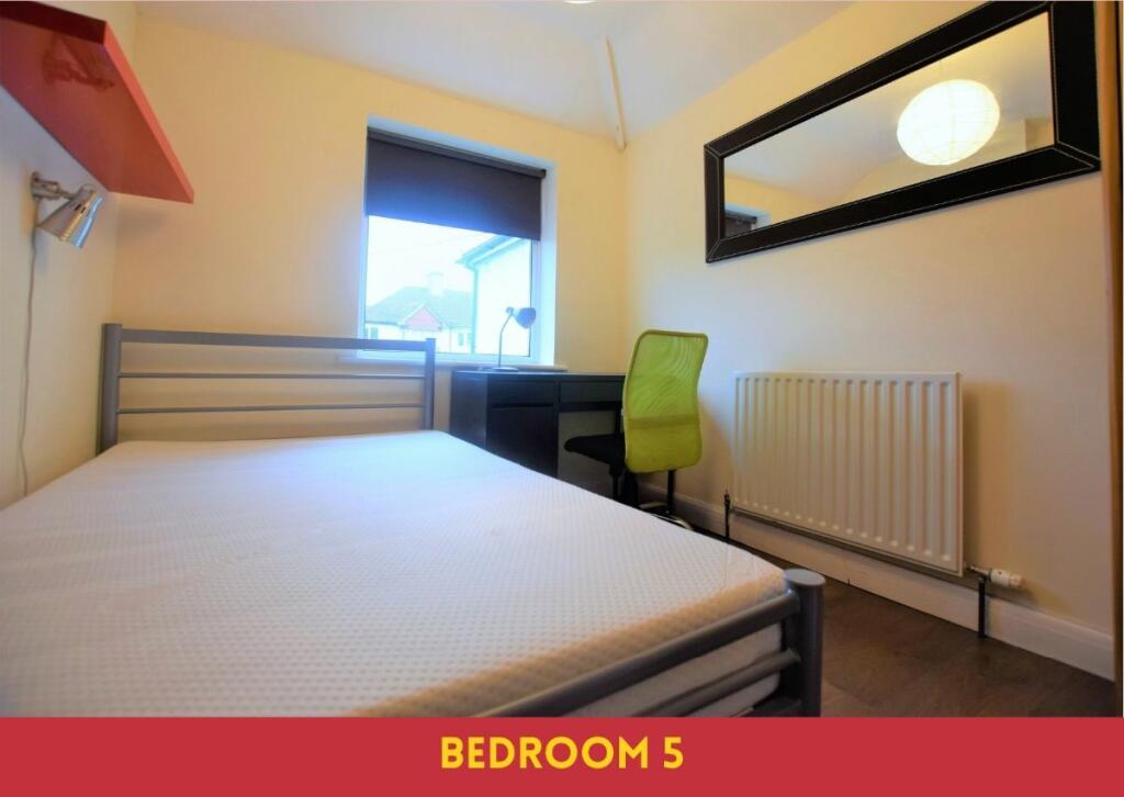 Additional image 11 of 5 Bed Student Home - Glenside Avenue