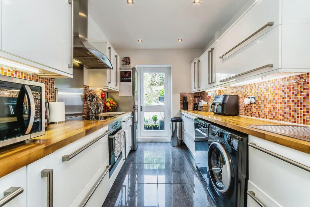 Additional image 17 of Eskdale Gardens, Purley, CR8