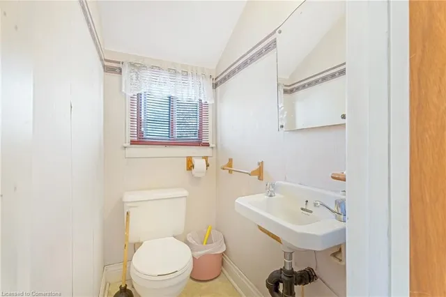 Additional image 25 of 59 Mountain Ave