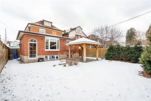 Additional image 48 of 60 Kensington Ave