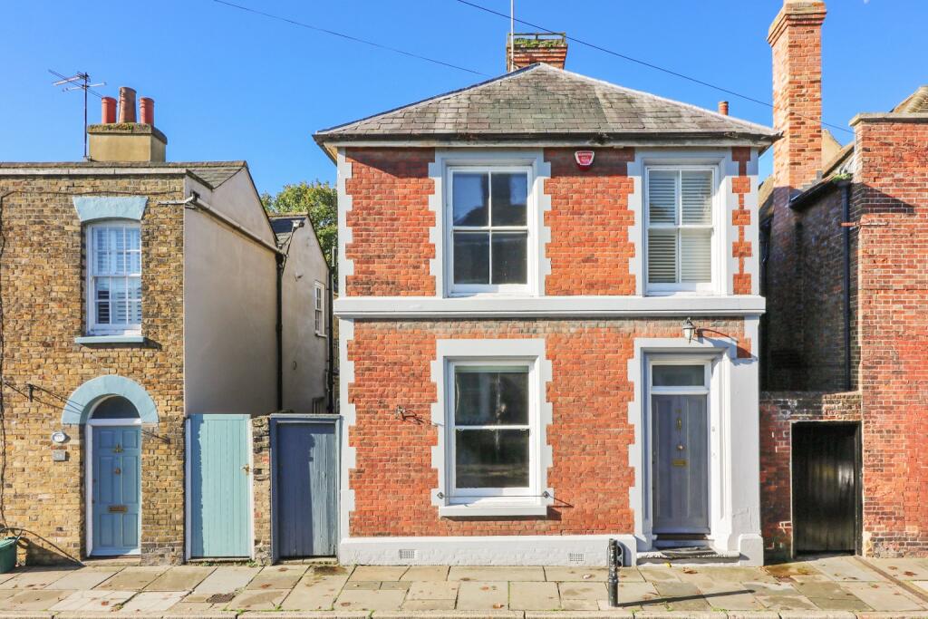 Additional image 24 of New Street, Sandwich