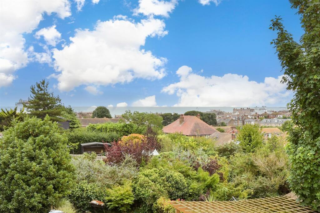 Additional image 7 of Cumberland Avenue, Broadstairs, Kent