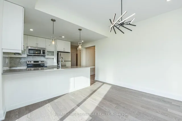 Additional image 18 of 3028 Creekshore Common Unit 211