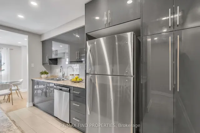 Additional image 7 of 2301 Derry Rd Unit 13