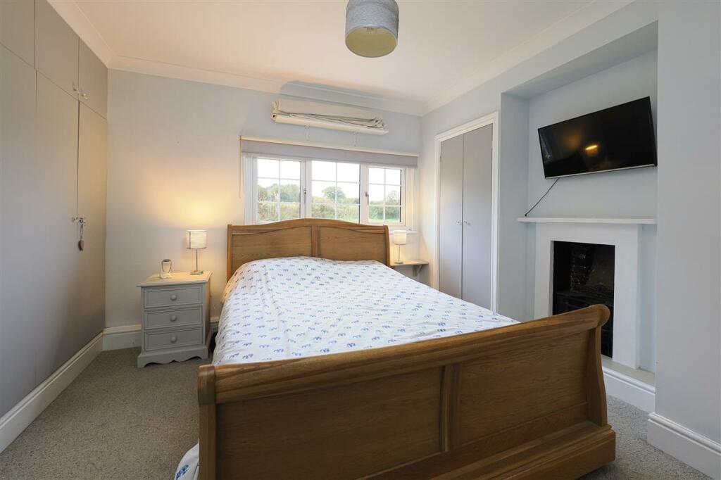 Additional image 15 of Barfreston Court Cottages, Barfrestone