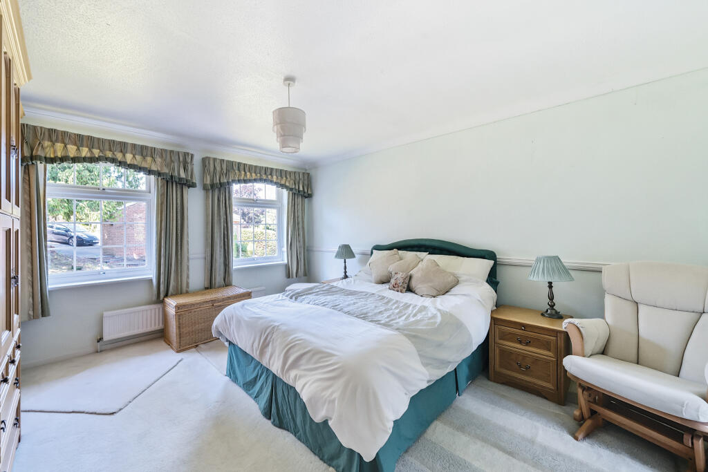 Primary image of Leacroft Close, Kenley, CR8