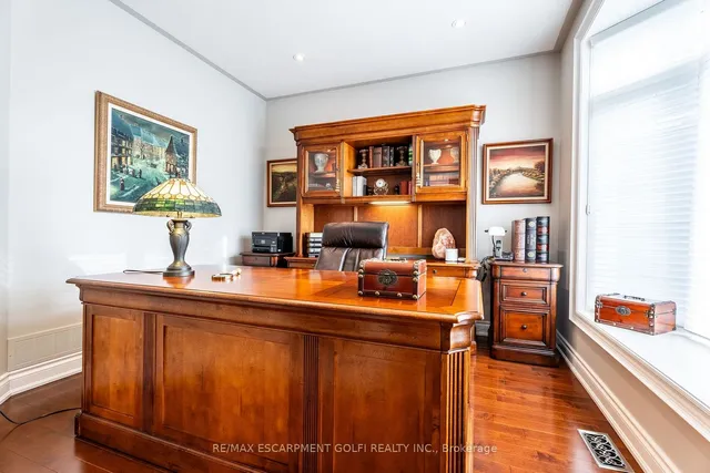 Additional image 7 of 35 Chiara Dr